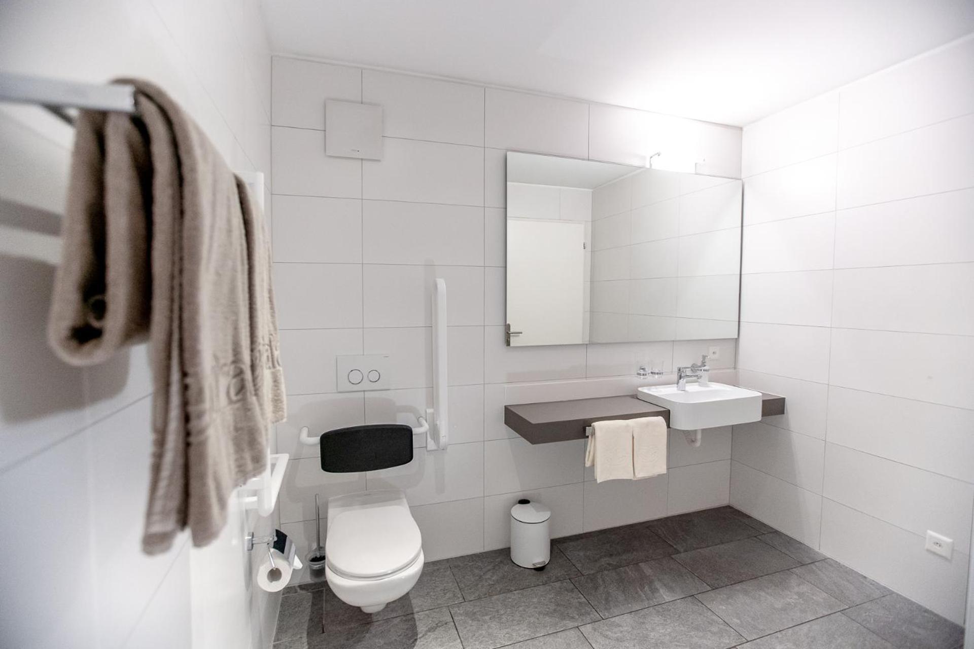 Miralago Locarno Easy Rooms Muralto Zimmer foto