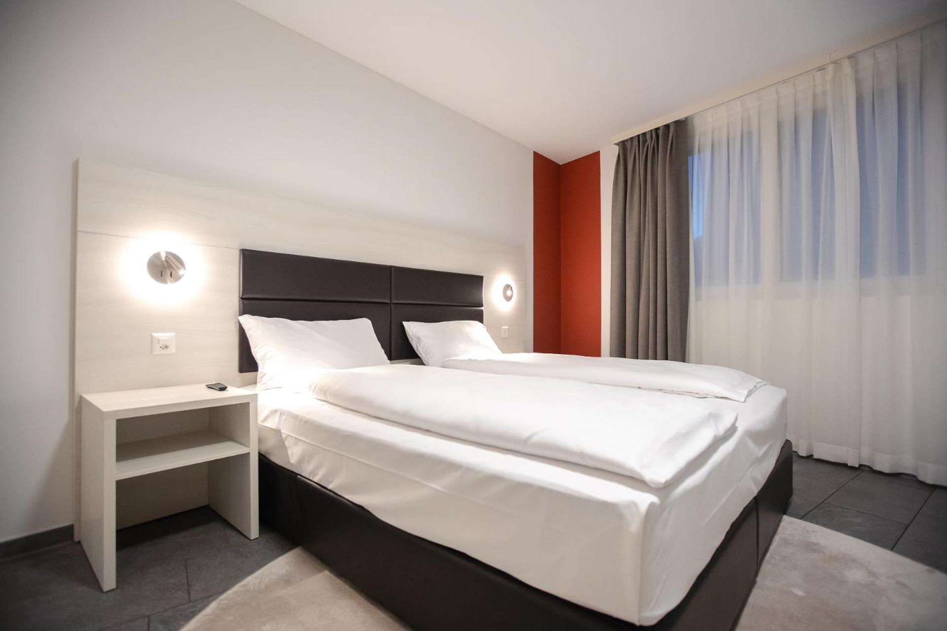 Miralago Locarno Easy Rooms Muralto Exterior foto